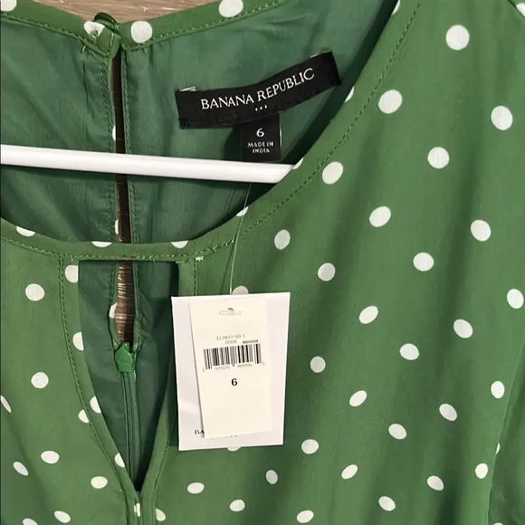 Banana Republic Chic Stylish Polka Dot Dress Green Size 6 NWT - Picture 3 of 5
